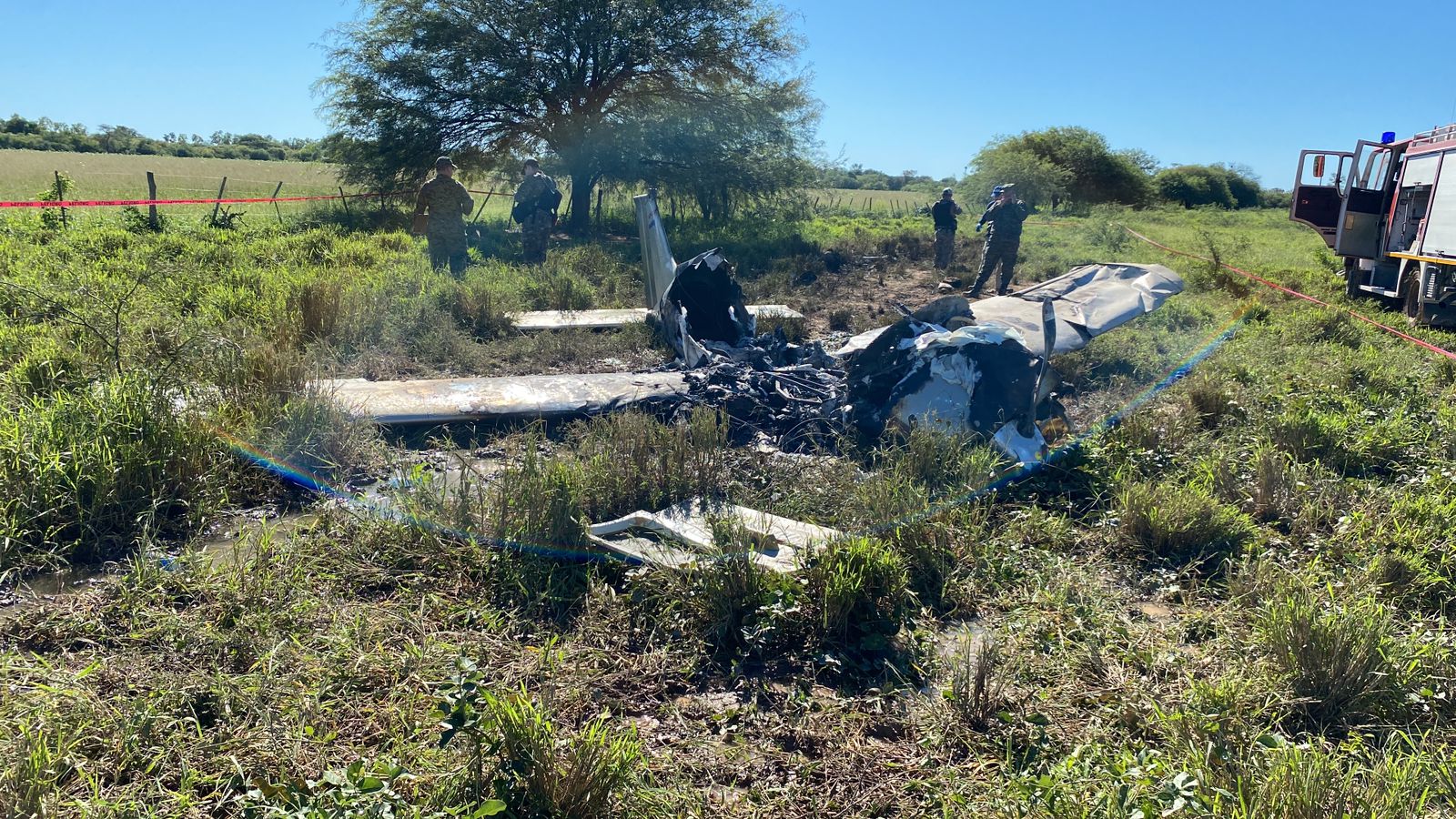 Avioneta se estrella en Loma Plata y se reportan dos fallecidos