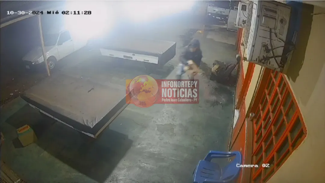 Intentan quemar Copetín y un Camión en Pedro Juan