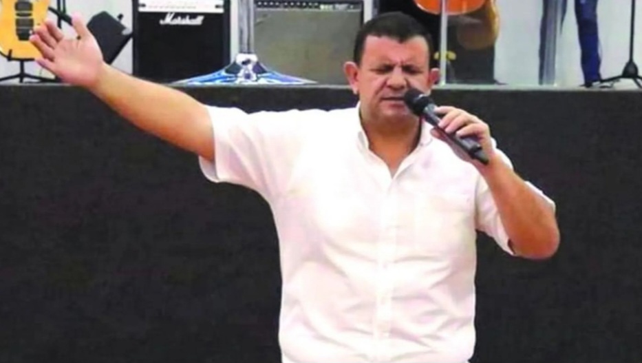 Pastor José Insfrán, hermano de Tío Rico, se entrega a la Justicia