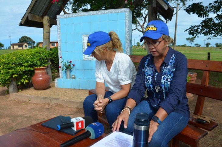 Hijas de Óscar Denis arremeten contra Fiscalía en tercer cumpleaños sin él