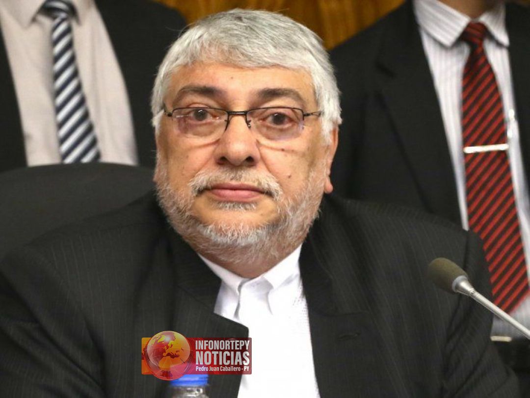 Lugo está internado en UTI tras sufrir un ACV en el Congreso
