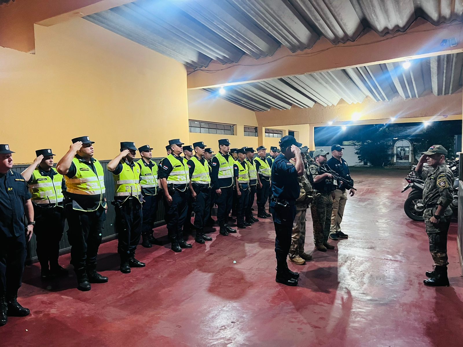 Durante controles interinstitucional 35 personas fueron aprehendida en Pedro Juan.