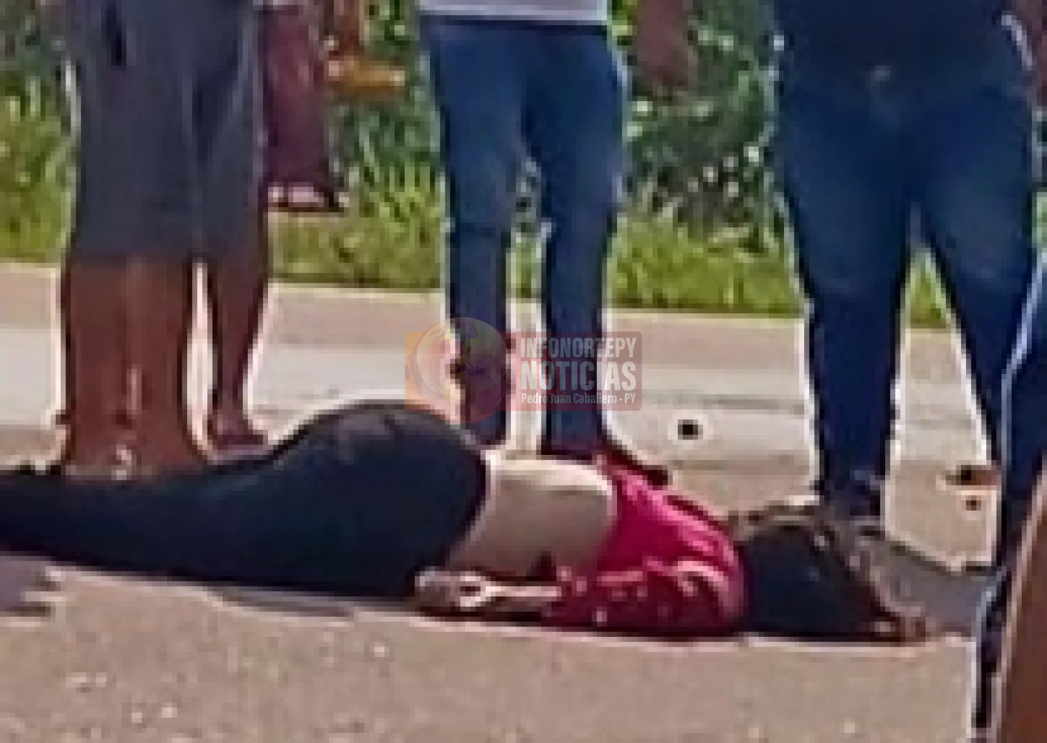Mujer muere y su hijo resulta herido en accidente en Bella Vista