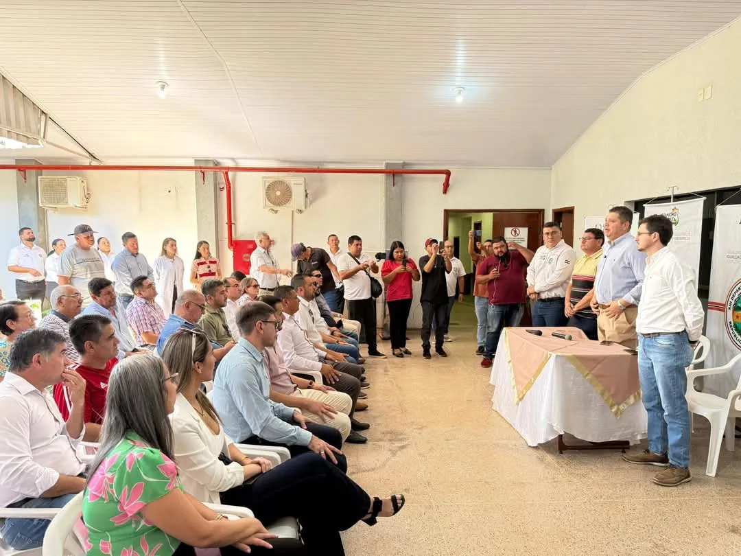 Gobernador Juancho Acosta impulsa construcción de la primera sala de terapia neonatal en Pedro Juan