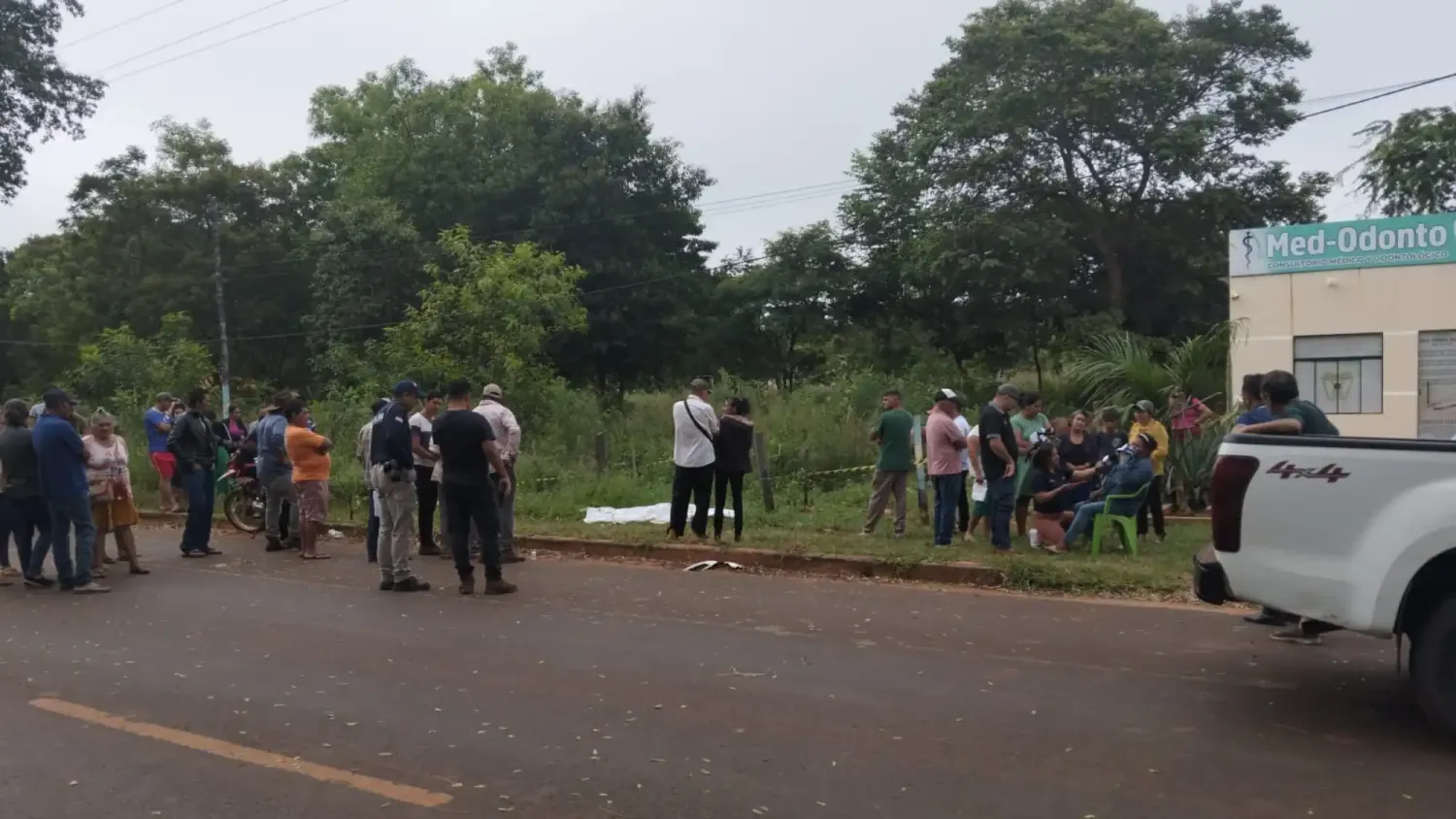 Hallan a un hombre sin vida en Arroyito e investigan presunto homicidio doloso