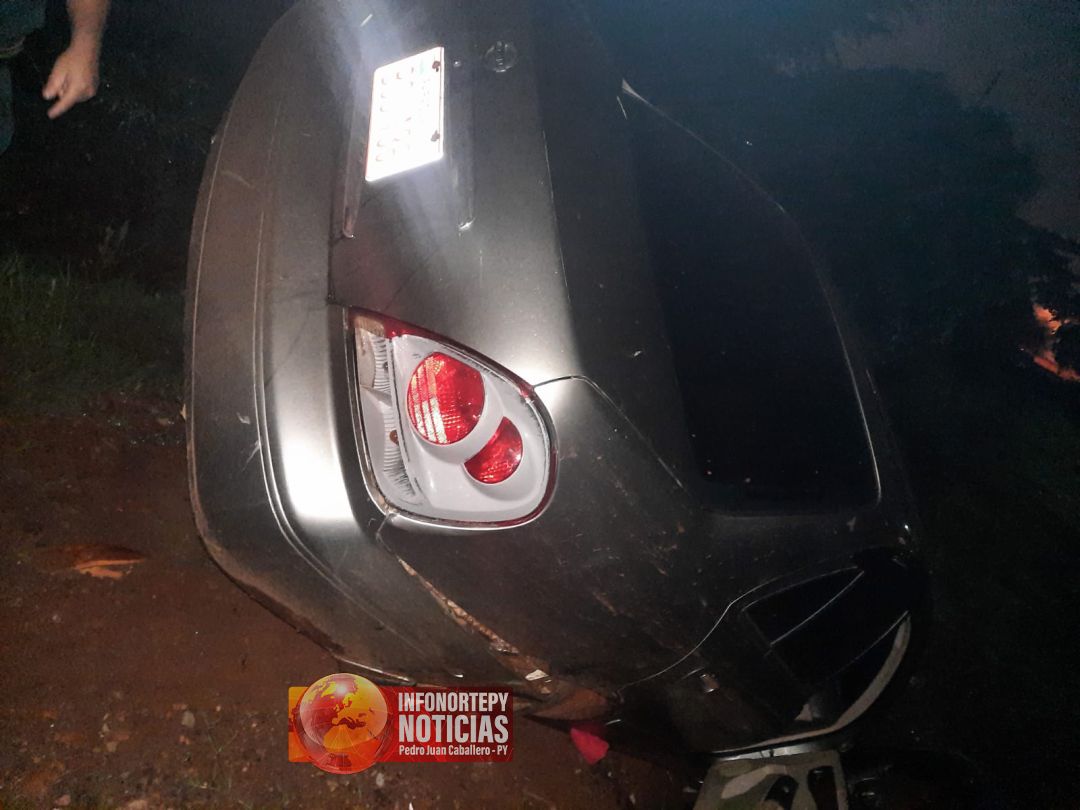 Persecución policial en Pedro Juan luego de un accidente en Ponta Porá