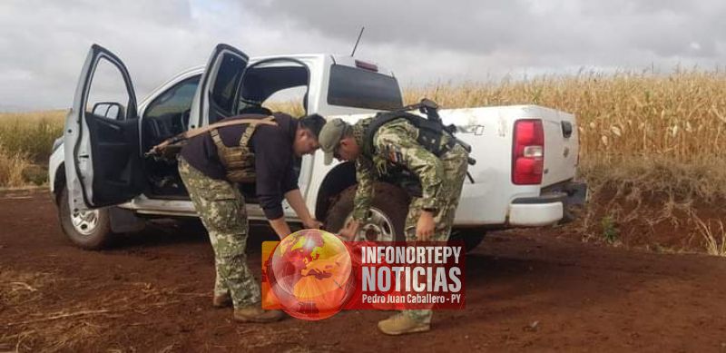 Interceptan camioneta con municiones de grueso calibre en Capitán Bado