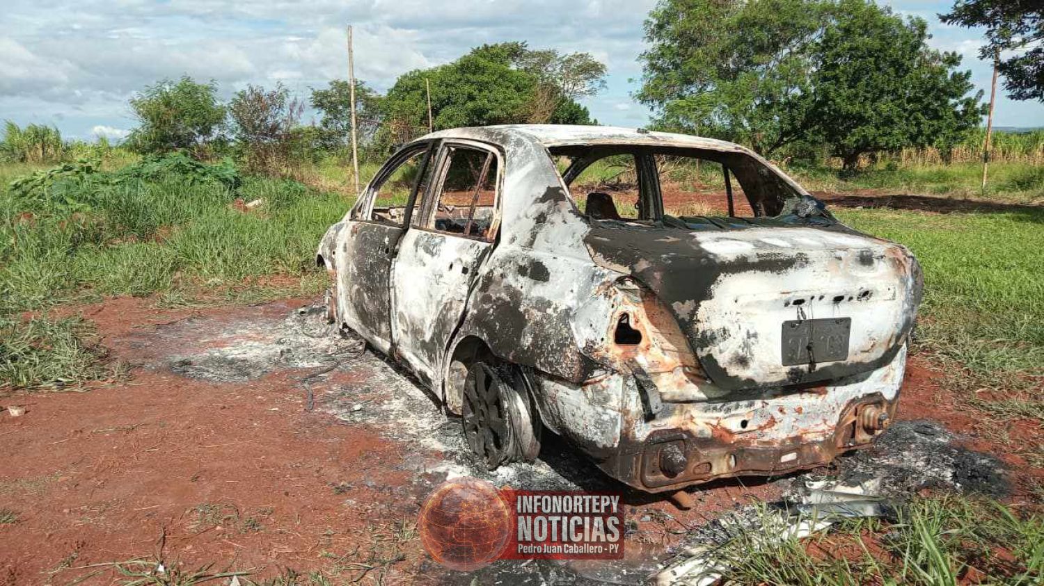 Hallan vehículo incinerado en zona de Pedro Juan