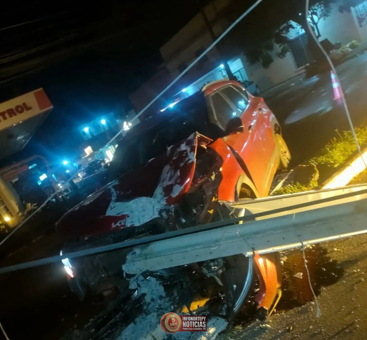 Conductor alcoholizado chocó contra una columna de la ANDE en Pedro Juan