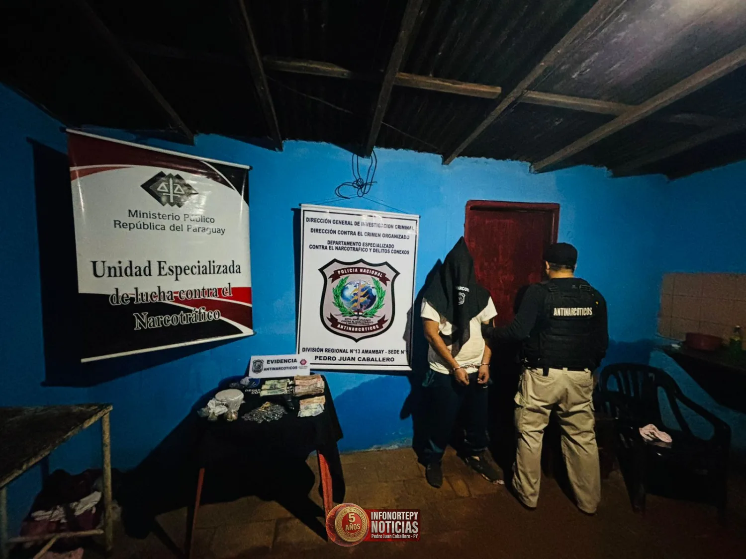 Detienen a joven durante allanamiento antidrogas en Pedro Juan