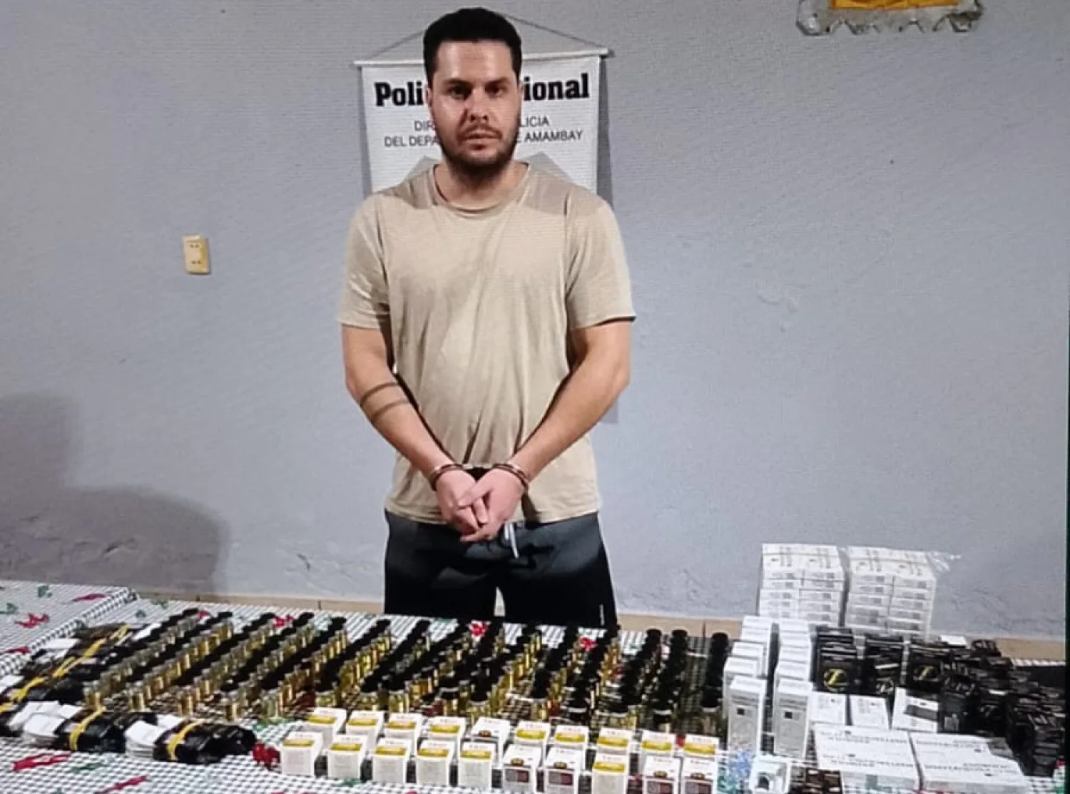 Aprehenden a brasileño e incautan vehículo con lotes de medicamentos sin documentación en Pedro Juan