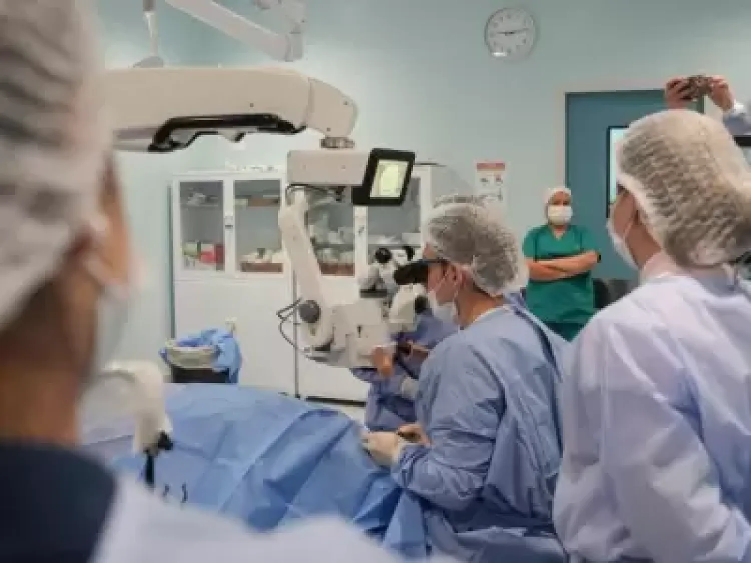 Hospital General de Coronel Oviedo: 15 pacientes recuperan la visión mediante cirugías