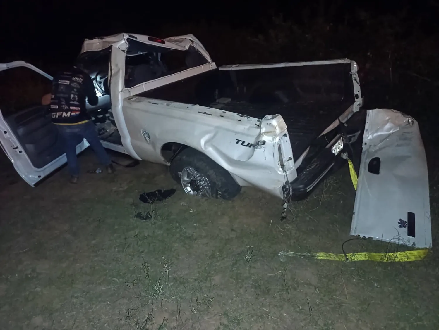 Hombre  pierde la vida tras volcar su camioneta sobre ruta PY08 en cruce Bella Vista
