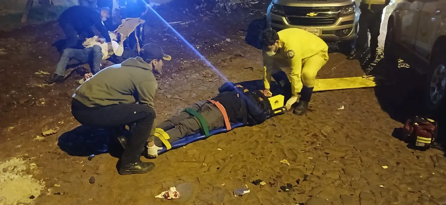Dos motociclistas resultan heridos tras choque sobre la Ruta PY05 en Pedro Juan