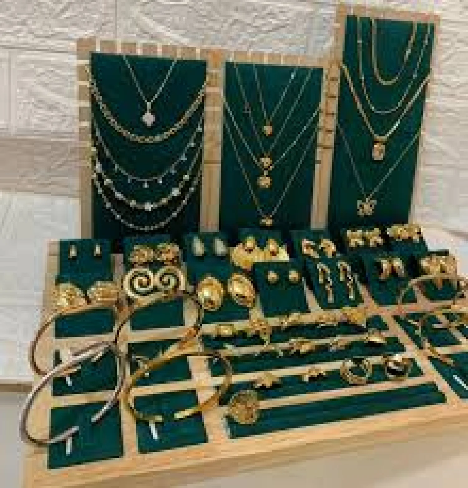 Asaltan a una mujer y le roban semijoyas valuadas en G. 150 millones en Pedro Juan