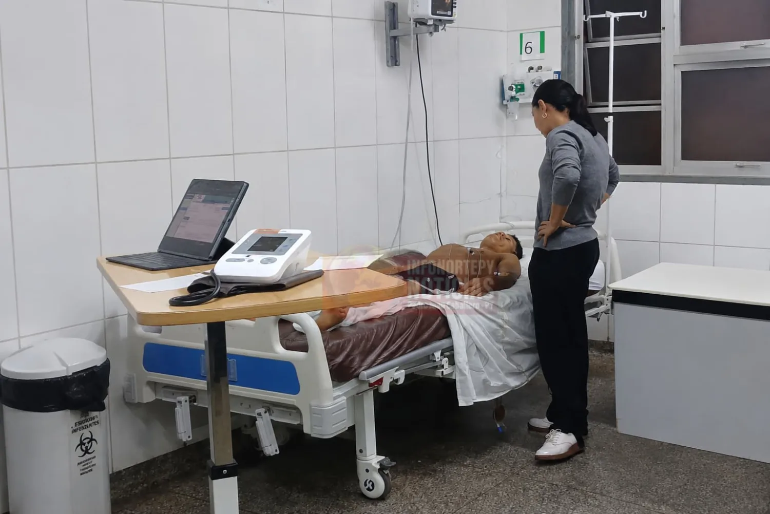 Trabajadoringreso en UTI tras sufrir una descarga eléctrica en una estancia de Capitán Bado