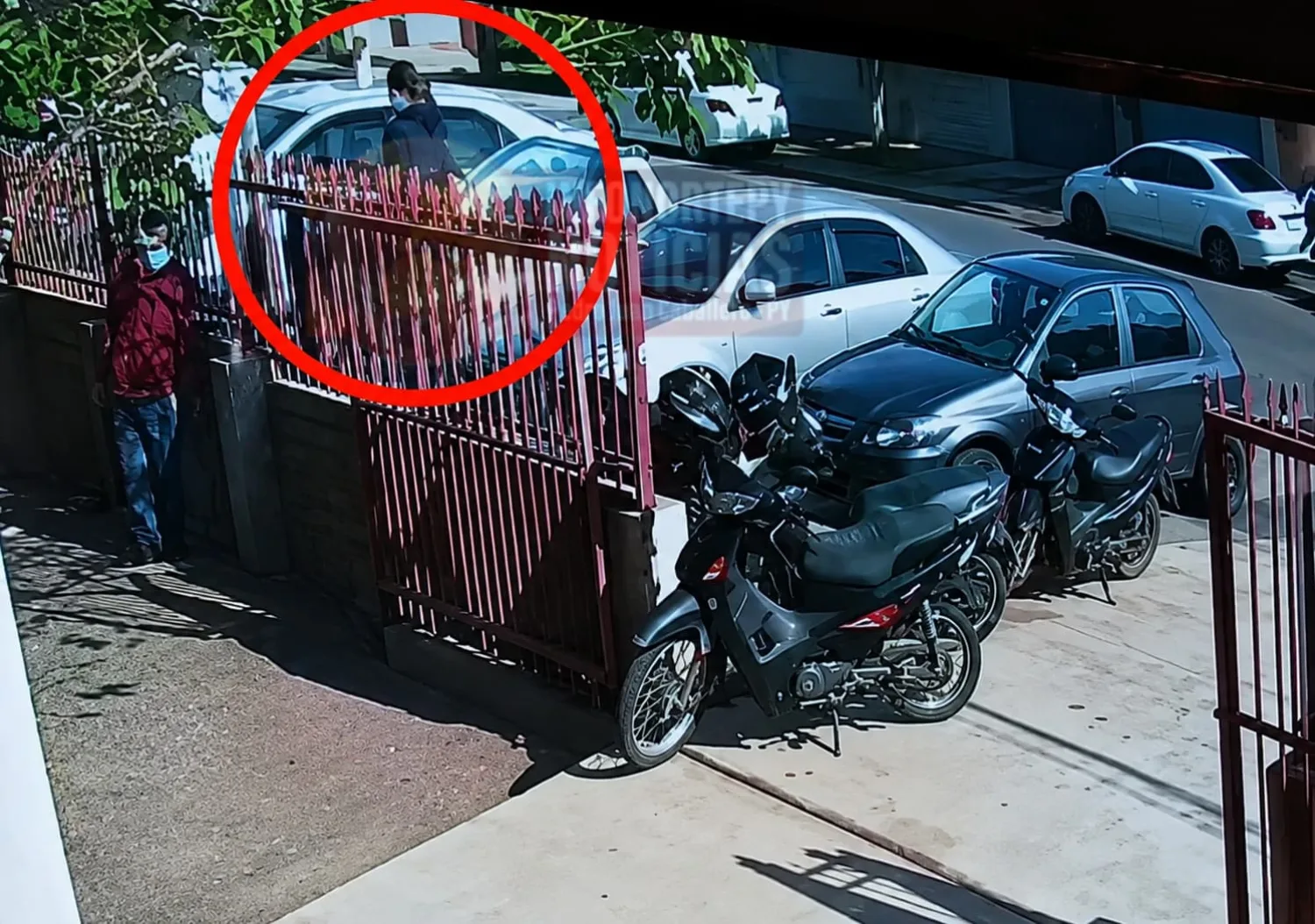 Confundió el auto con el suyo y se lo llevó del Hospital Regional de Pedro Juan