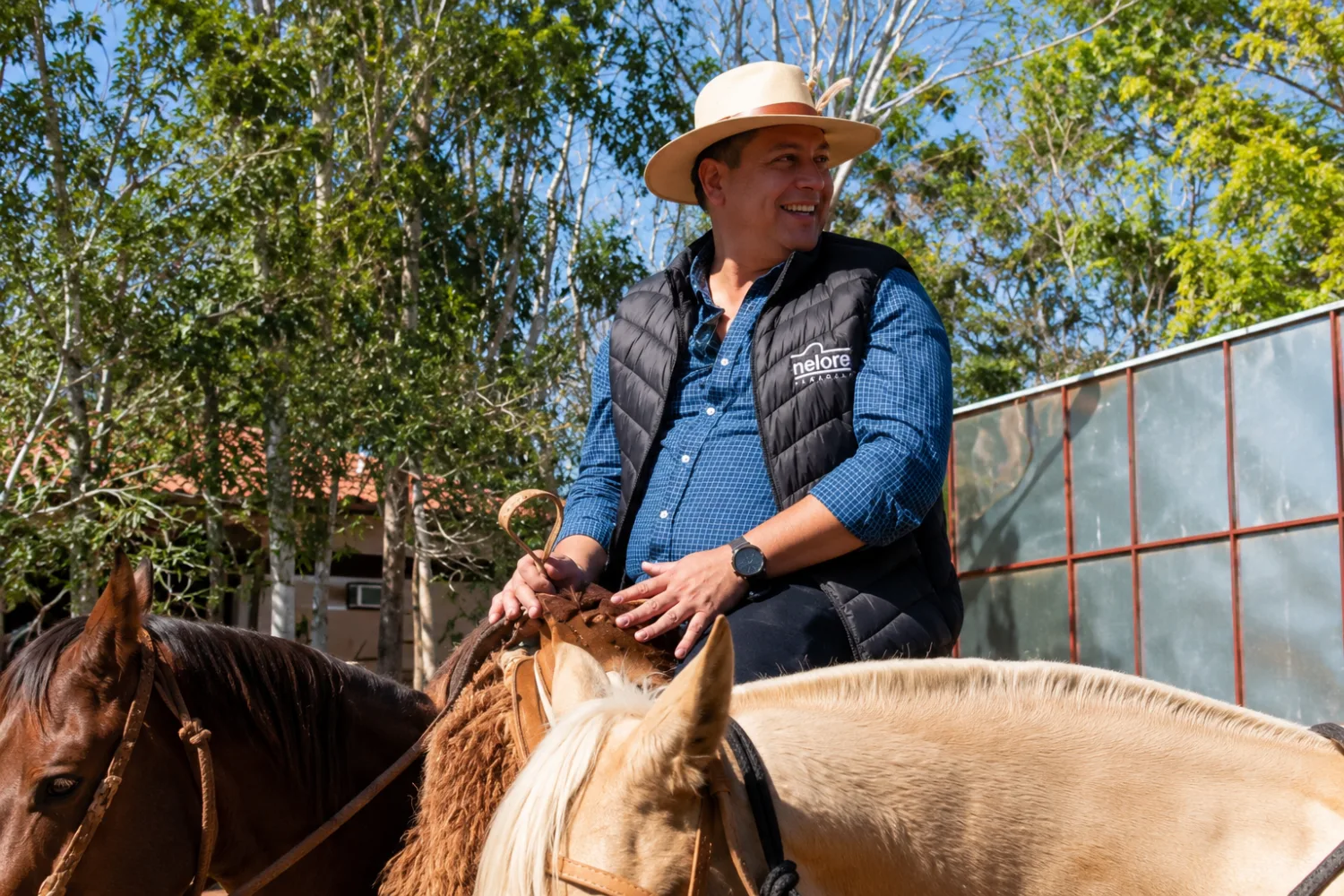 Juancho Acosta acompañó histórica cabalgata por los 50 años de la Asociación de Criadores de Caballos Criollos