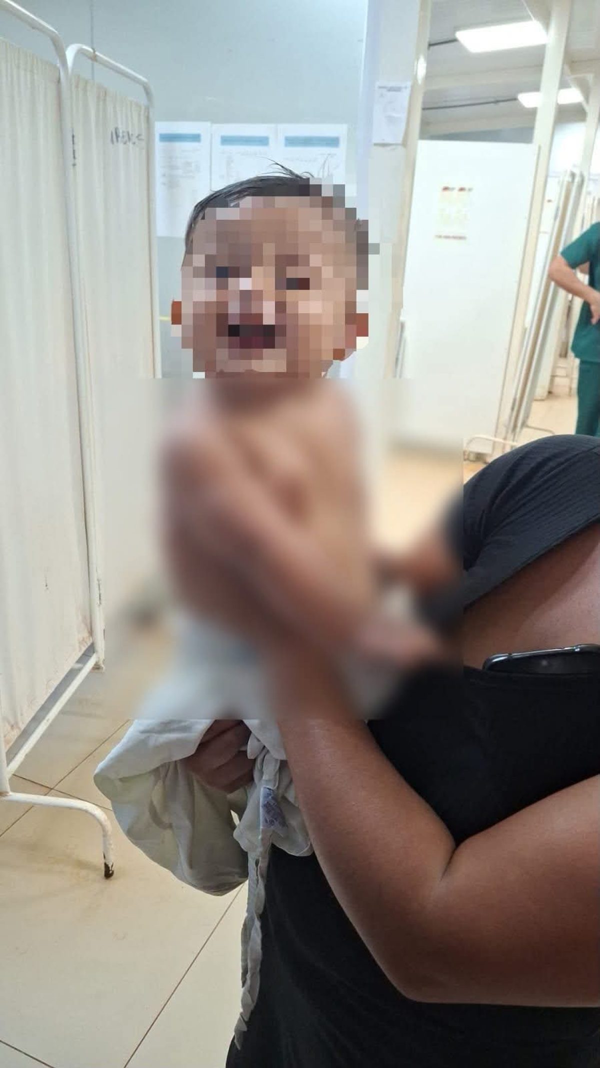 Policías auxilian a un bebé de nueve meses con dificultades para respirar en Yvy Pé