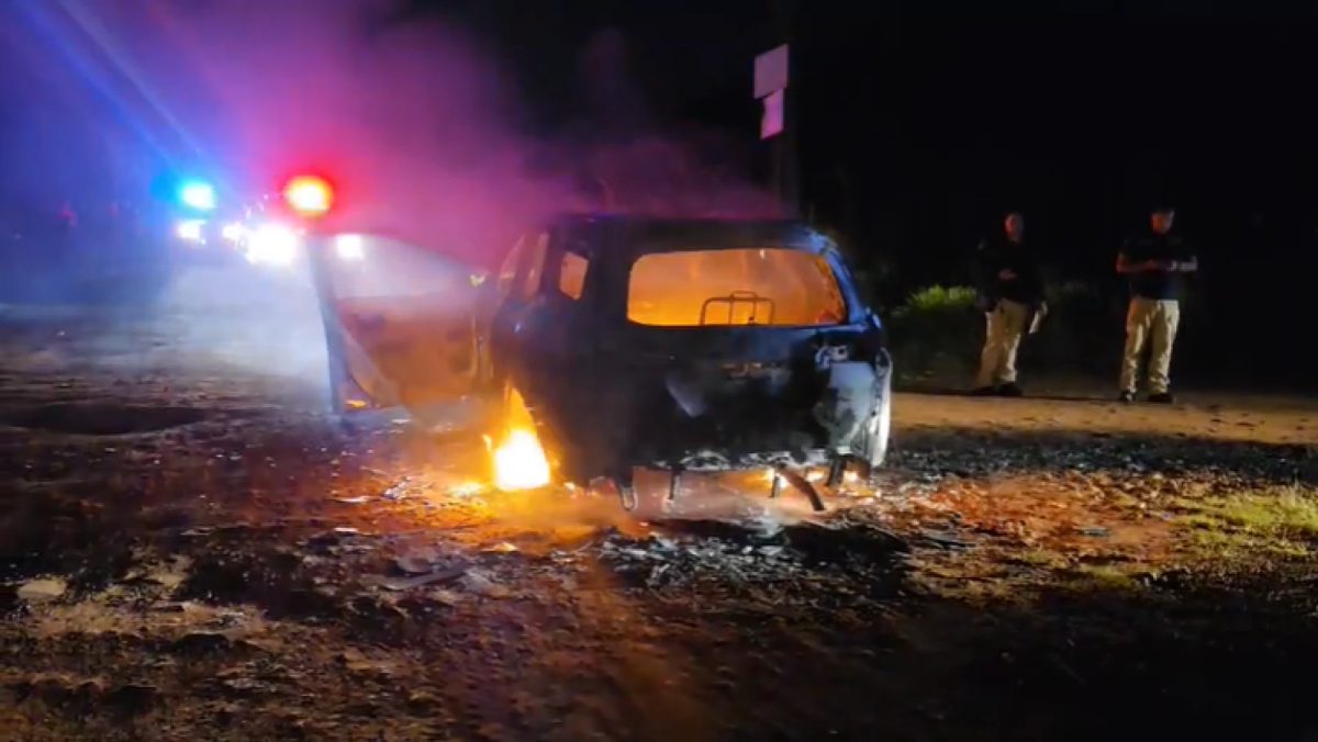 Hallan segunda camioneta incendiada e investigan su vinculación con doble homicidio en Pedro Juan