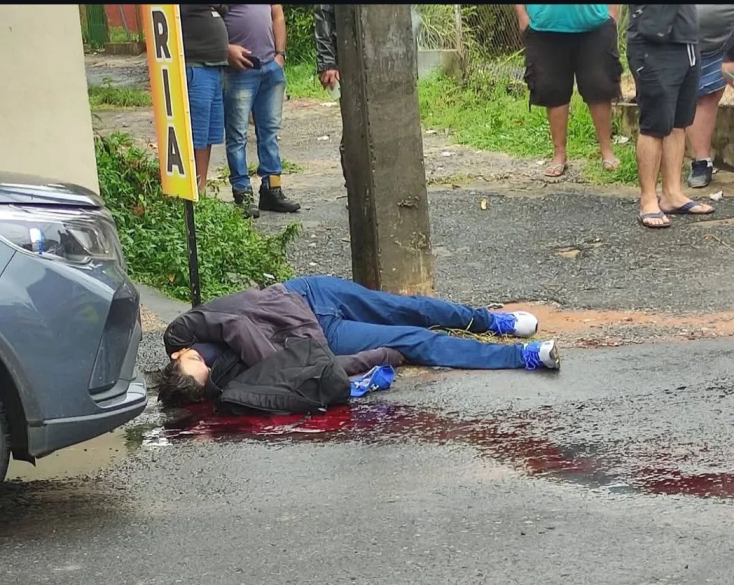 Asaltante es abatido por la Policía en medio de un intercambio de disparos en Ñemby
