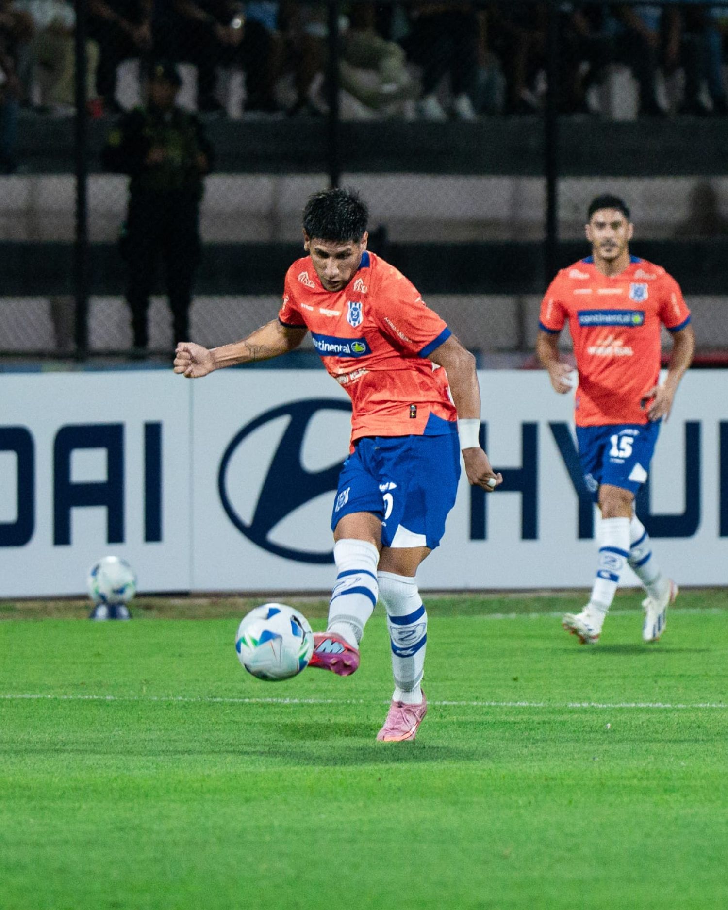 Sporting Cristal acaba con el sueño copero de 2 de Mayo